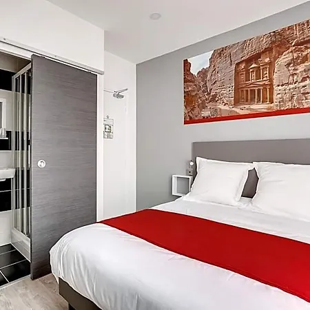Paris 3* Clichy