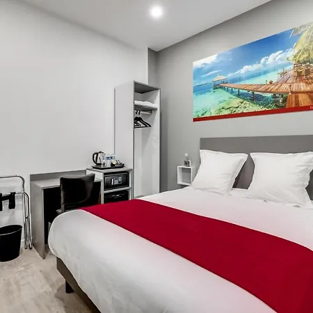Paris Hotel Clichy