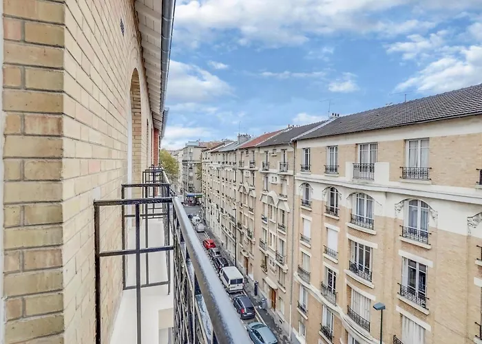 Hotel Paris Clichy
